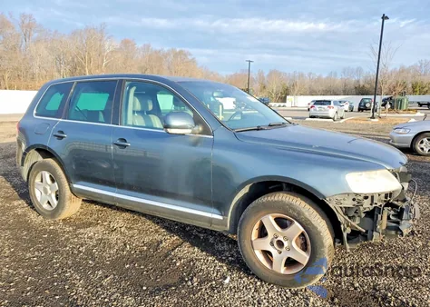 2006 Volkswagen Touareg 3.2 from USA, damaged, VIN WVGZG77L46D046505